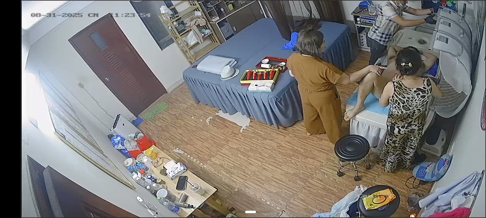 Screenshot_2025-09-26-00-35-20-236_com.safirecctv.connect.jpg