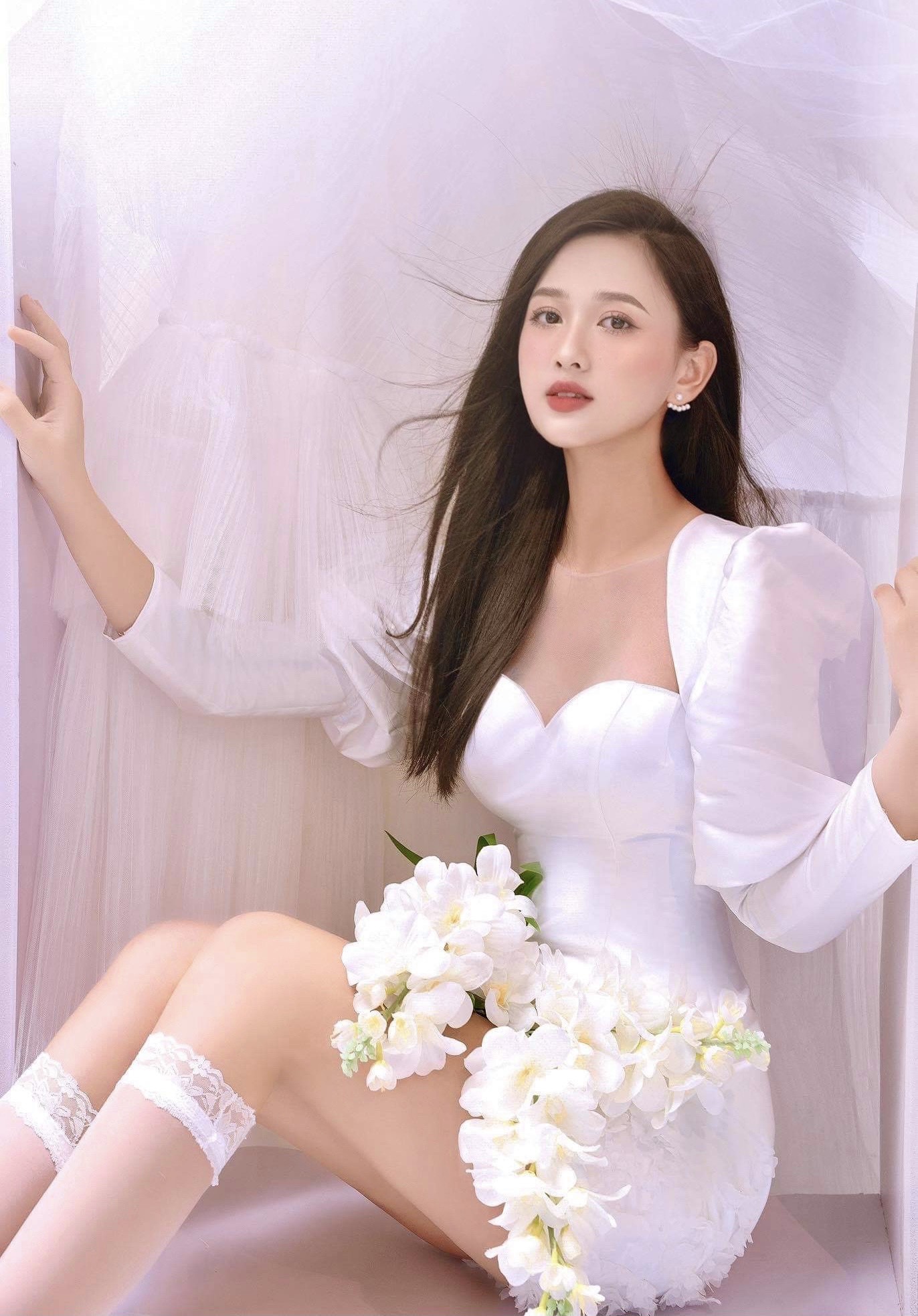 nu-chinh-trong-mv-sai-cach-yeu-cua-le-bao-binh-nhan-sac-van-nguoi-me-cung-loat-tai-nang-khien-...jpg