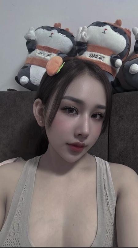 face 3.jpg