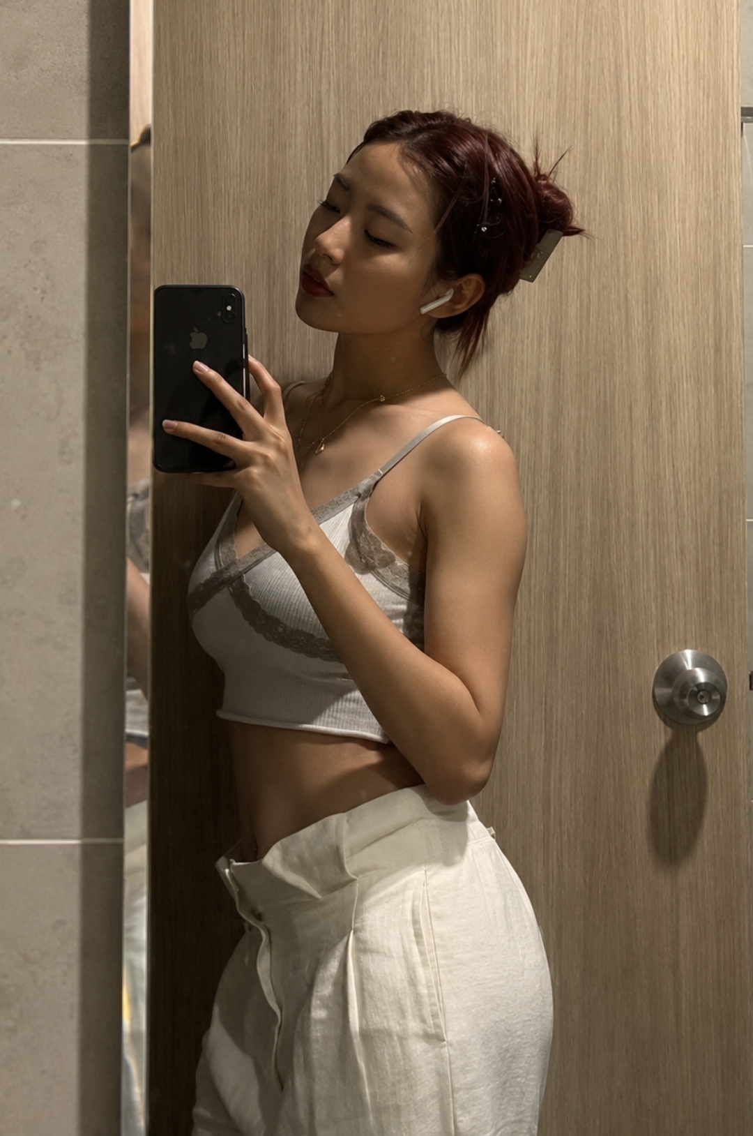 23742.jpg