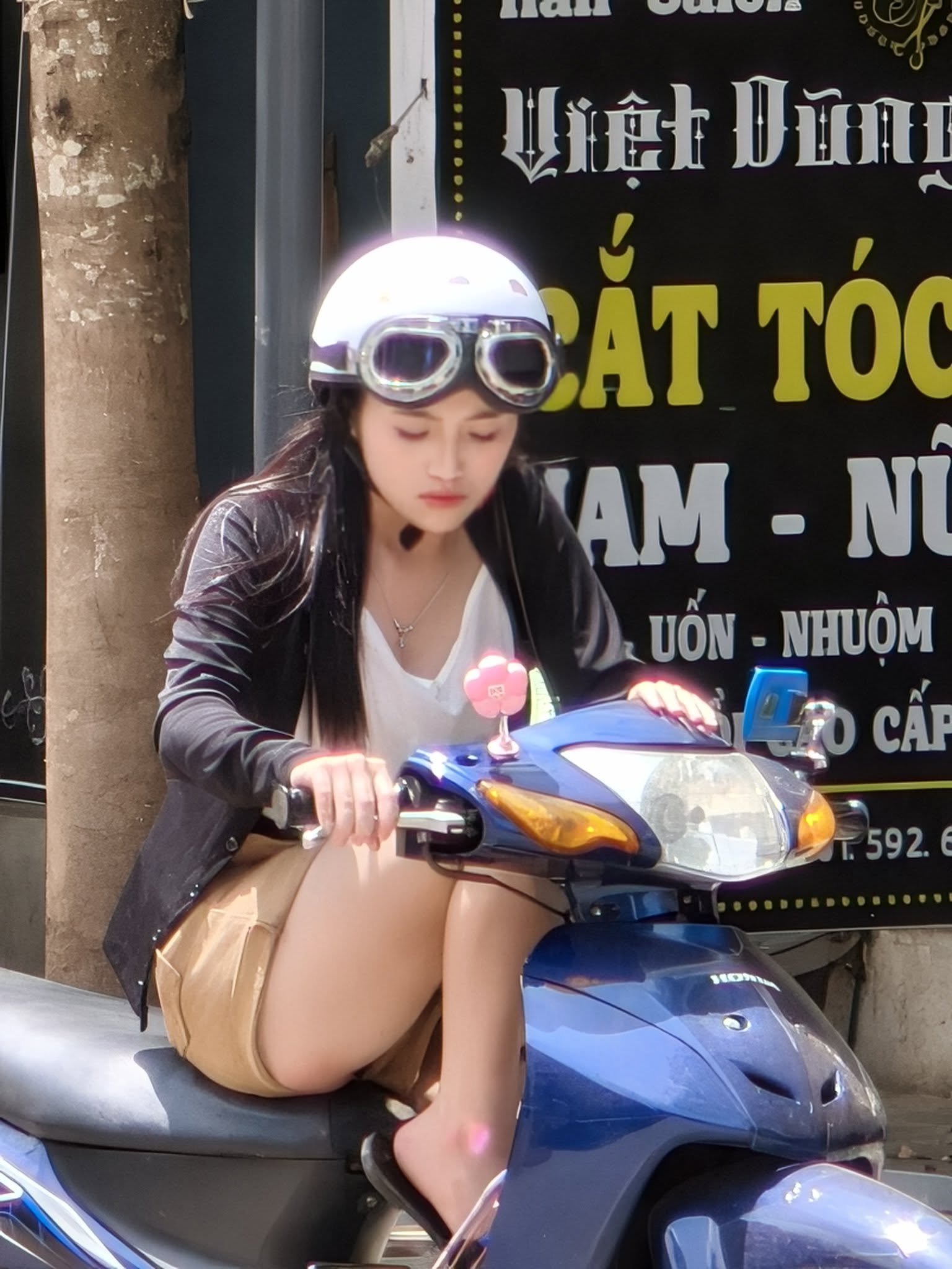 778957957_2115560289314405_4306151545987460148_n.jpg